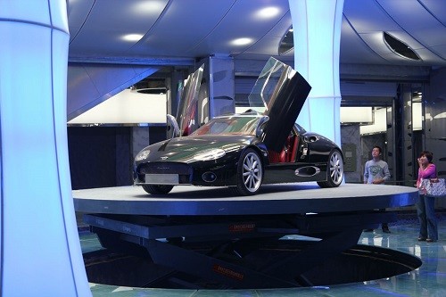 車展液壓升降舞（wǔ）台（tái）