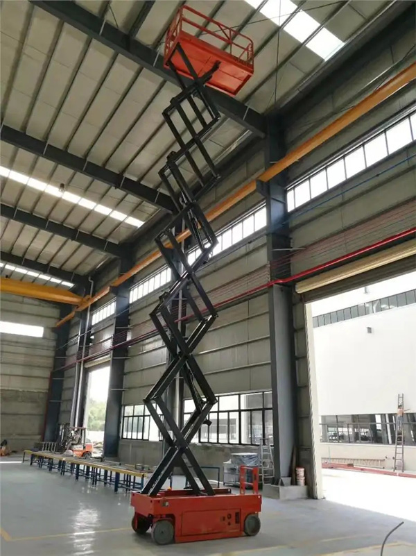 電動升降（jiàng）機